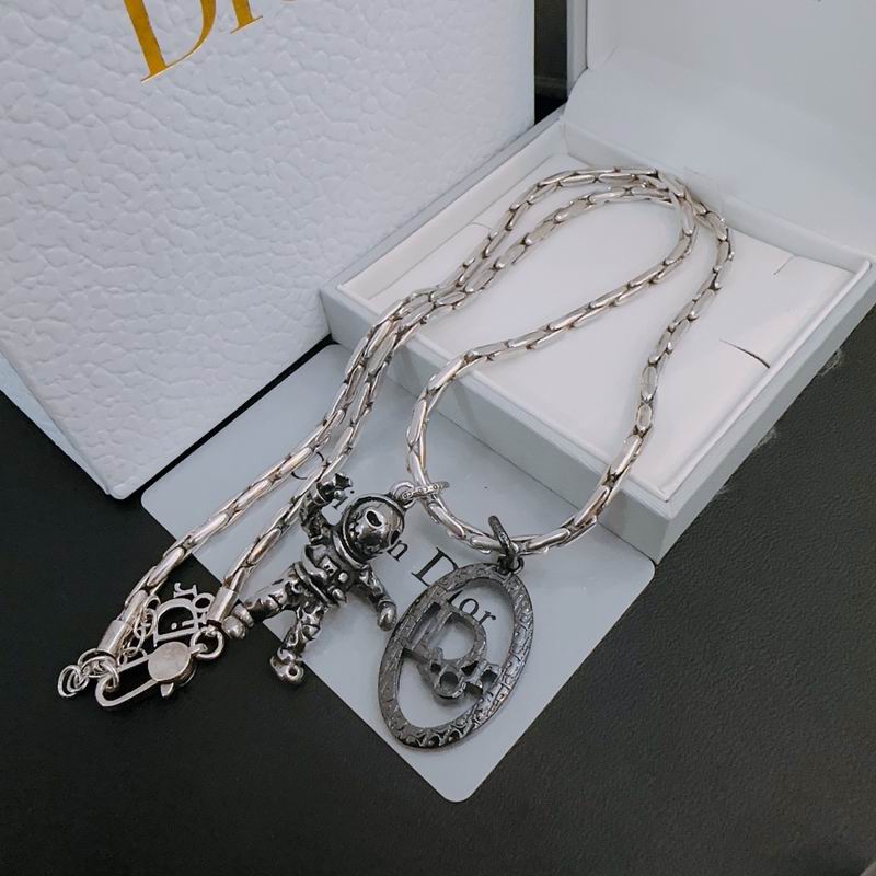 Dior Necklace 04lyr208 (1)